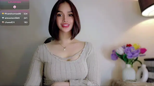 Anna_HollyDoll