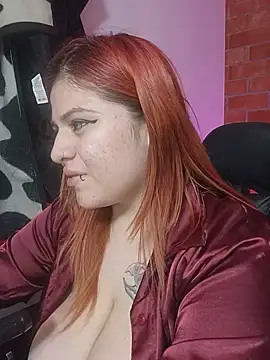 kpayton99 (F young) - playing tits + pinch nipples