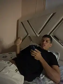 Toptony22 webcam