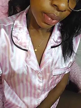 Im_Camila__ webcam
