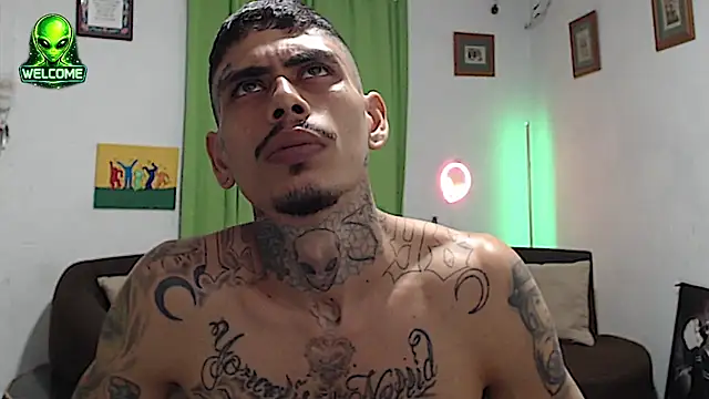 alpha_zom (M young) - CUM EXPLOSION SHOW 👽🍆