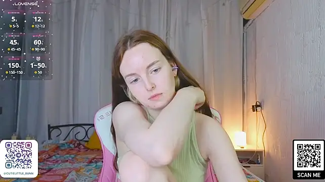 bae_cake_ webcam