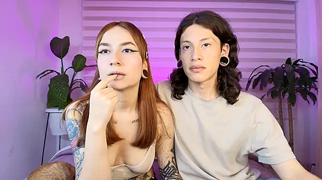 Sky_Intimate live webcam