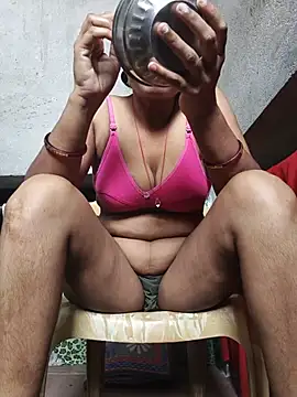 neelam_ji (F young) - Pussy fingring