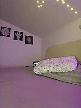 u_prolazu (F young) - SQUIRT WITH 17,5 CM DILDO 🥒
