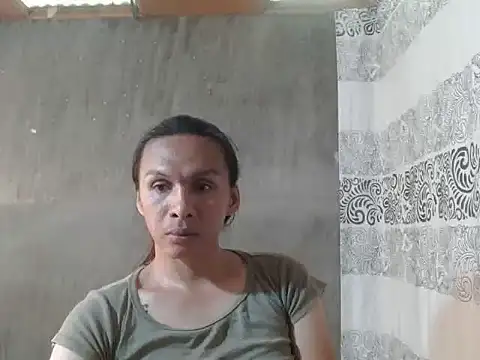 lovelycarla32 webcam