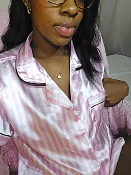 im_camila__ (F young) - ✨Panty a side finger in pussy❤️‍🔥