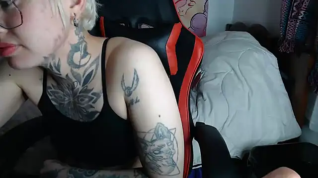 ArrangedFoot webcam