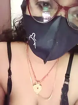 ShilpaSharma live cam on StripChat