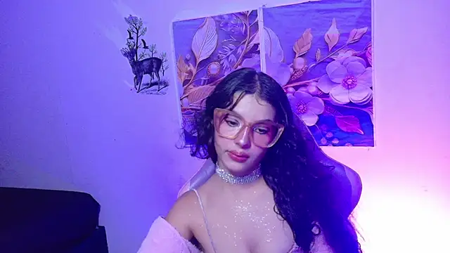reina_neko live cam on StripChat