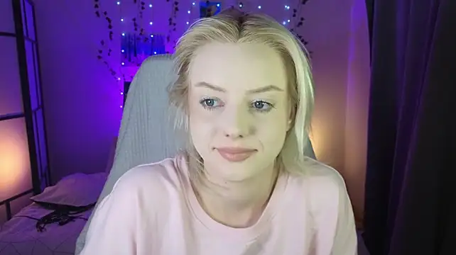 ImBonBon live cam on StripChat