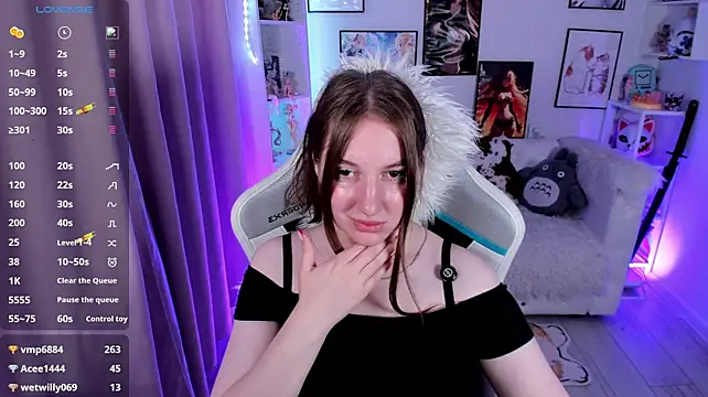 Elisabeth_Binder live cam on StripChat