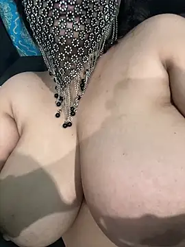 tyuiimbcxdb