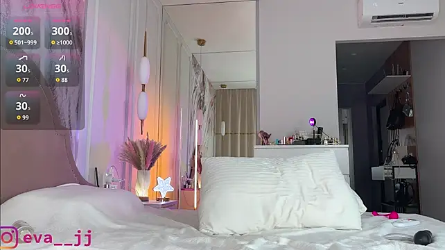 Eva_JJ