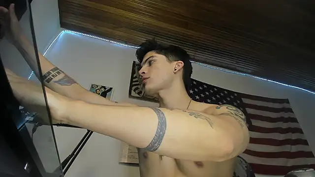 charlie_hotxxx
