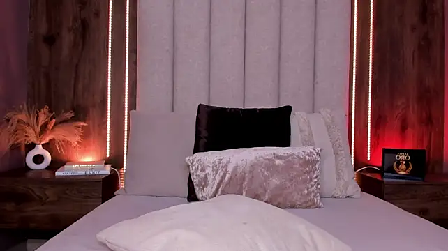 LucySalvatore_