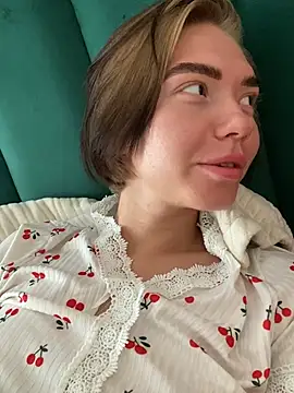 lisaaa alisa