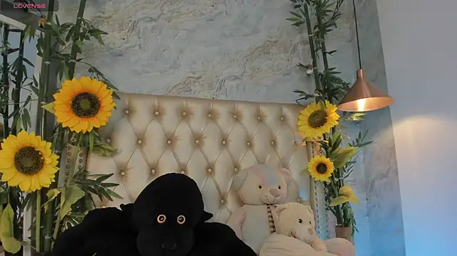 littleejaz (F teen) - Show Tits🍒