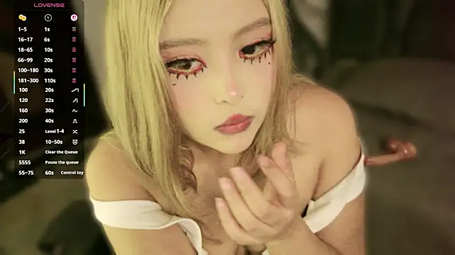 Teen_sofia_