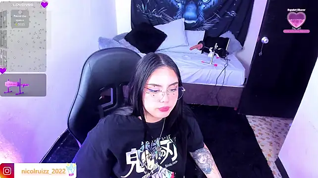 Nicolle_Ruizz webcam