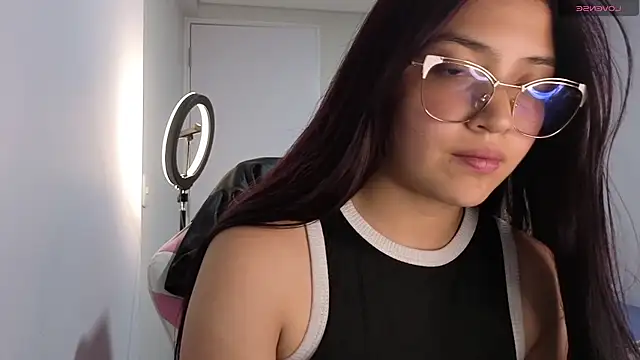 nina_hot59 webcam