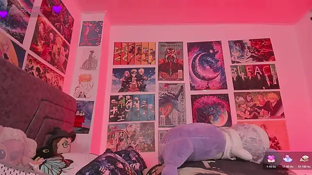 MissCurvyTop