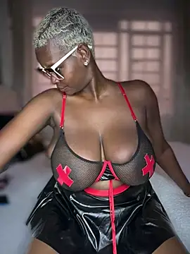 ScarletMuseX live cam on StripChat