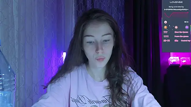 eskatmi live cam on StripChat