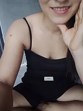 Asami_6868 live cam on StripChat