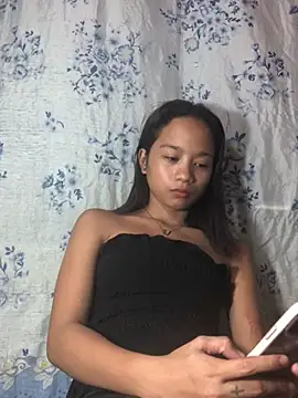 Asianpinay_Skinny1818 live cam on StripChat