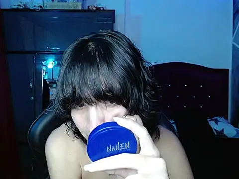 littlextreme live sex cam