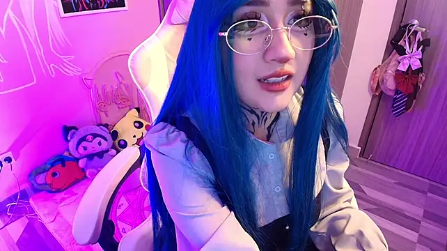 Miwa_violet live cam on StripChat