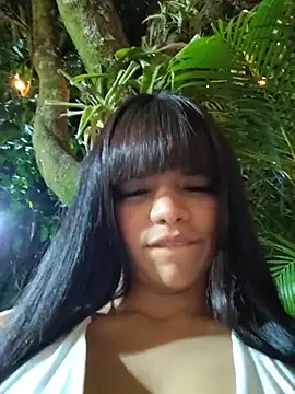 emma_bloomm live webcam