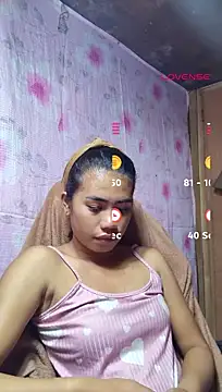Cutie_body11 live webcam