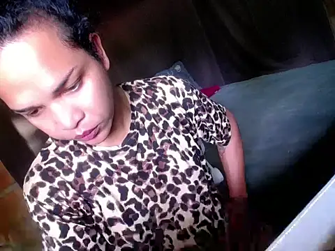 Precious_foryou live cam on StripChat