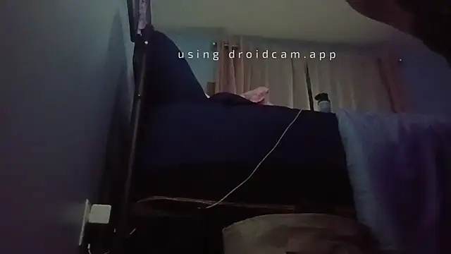 urbrat (Ask my age) - Ride dildo w/ ass facing camera
