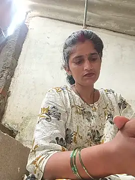 pooja_shre (F young) - rtmp://live.doppiocdn.com/ext