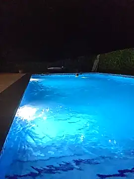 kylie_blck (Ask my age) - Show Ass naked Doggy+3 SurpriseVideos