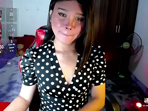 sofiathe1st live sex cam