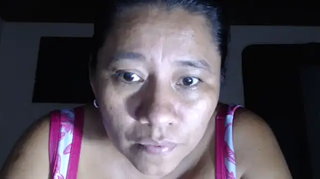 adrixxx38 live cam on StripChat