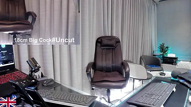 OnlineBossUK live sex cam