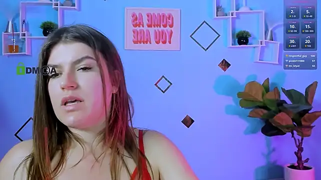 nami_glow (F teen) - flash tits, one girl