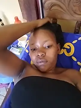 Shawriee live cam on StripChat