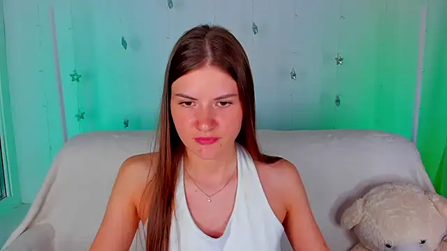 SpicyBelle live cam on StripChat