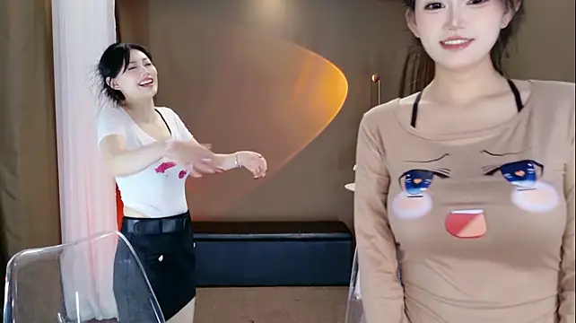 Banana-Milk69 live cam on StripChat