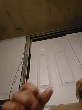 Hungwell1515's live cam