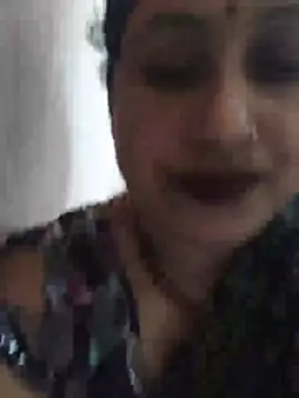 Rayal_bhabi live cam on StripChat