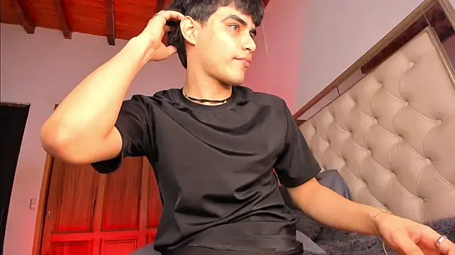 IamJuanJoc live cam on StripChat