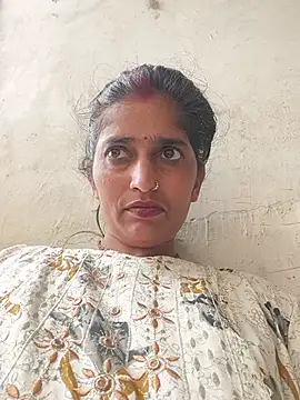 pooja_shre (F young) - rtmp://live.doppiocdn.com/ext