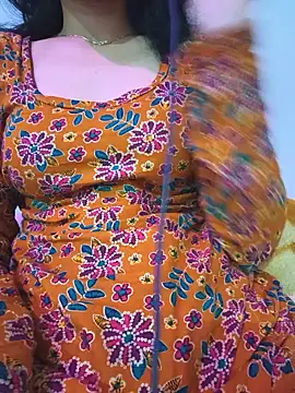 zoya_baby_ live cam on StripChat